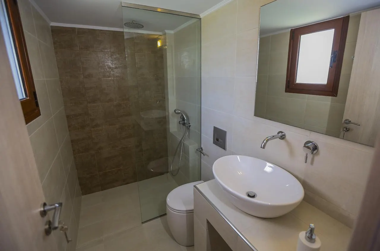 *** Hotel Petani Resort Vovikes Greece